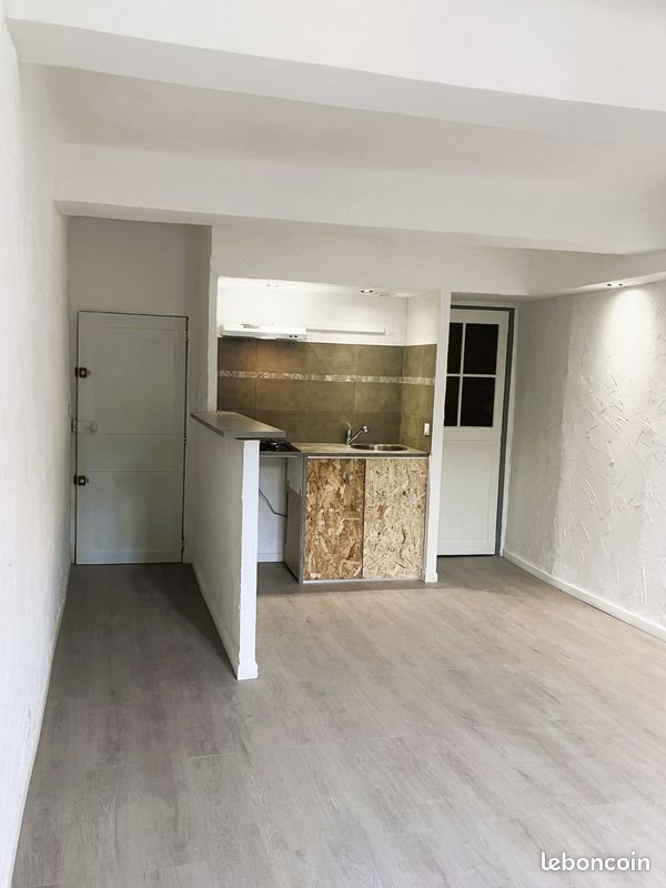 Appartement à louer, 22m², Correns
