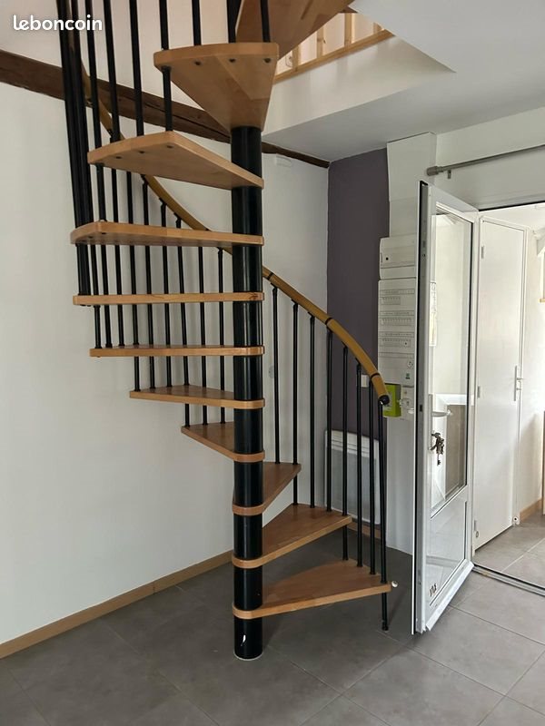 Appartement à louer, 68m², Roinville