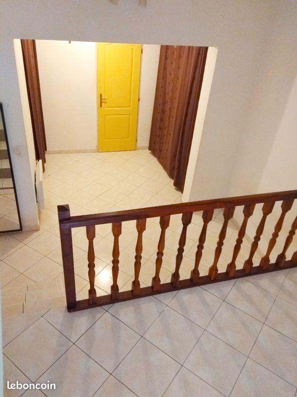 Appartement à louer, 48m², Pourrières
