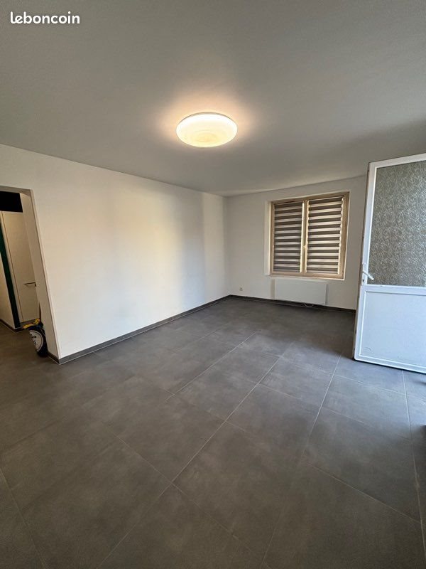 Maison à louer, 95m², Saint-Aubin-des-Coudrais