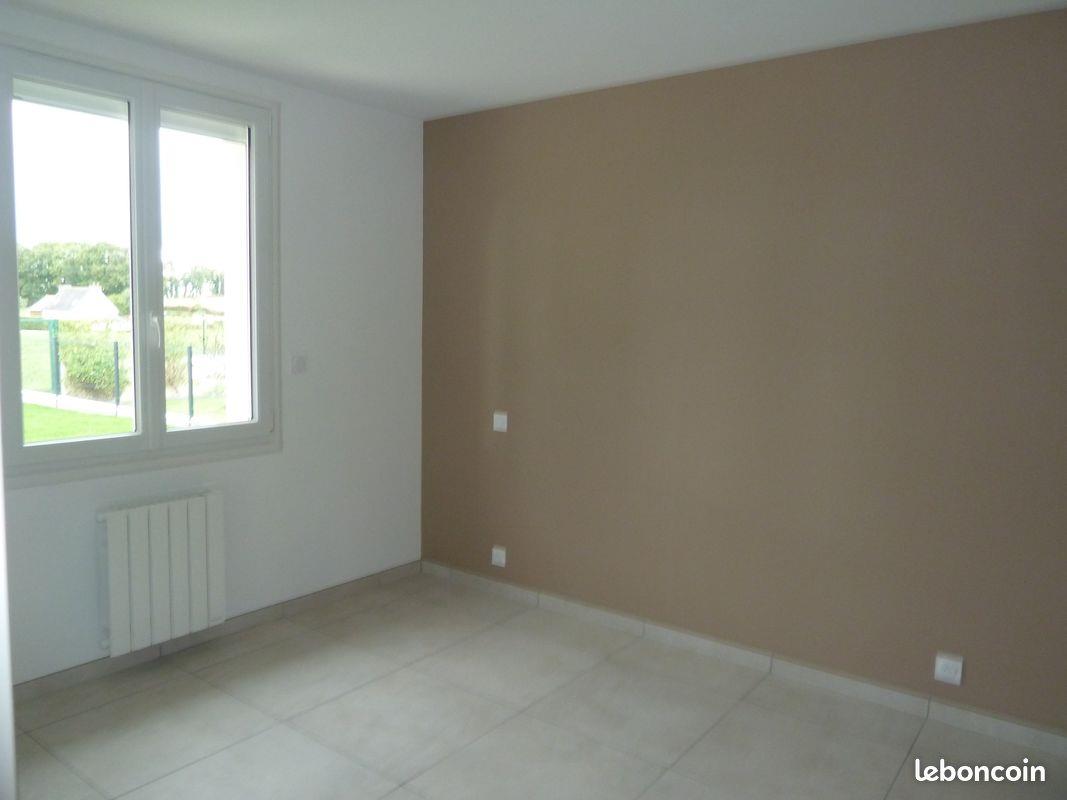 Maison à louer, 95m², Cléden-Poher