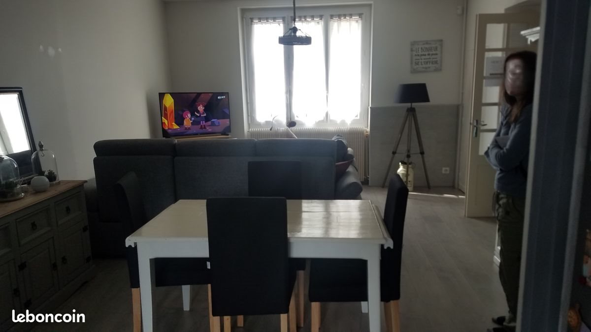 Appartement à louer, 76m², Saint-Bonnet-de-Joux