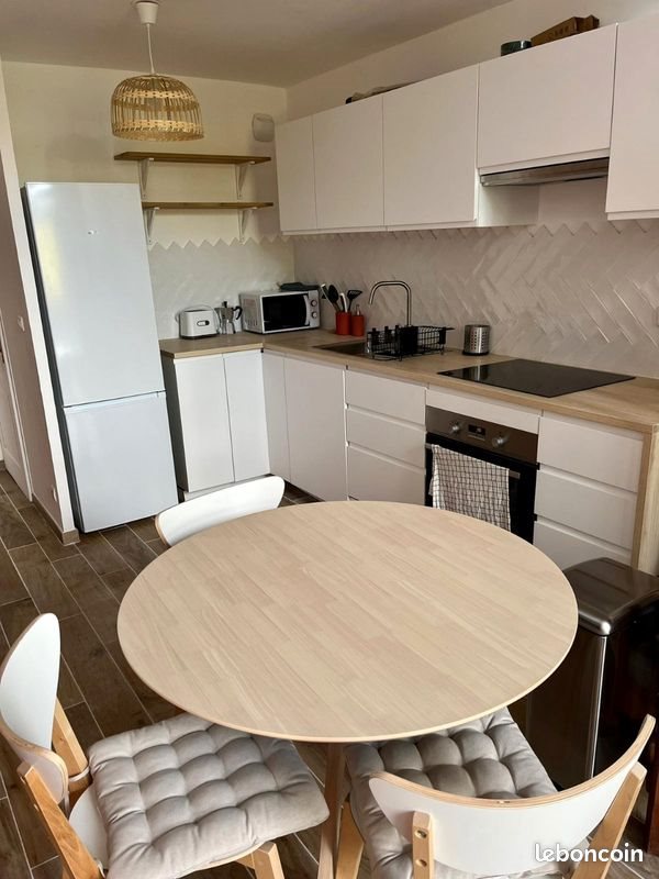 Appartement à louer, 45m², Marseille 2ème