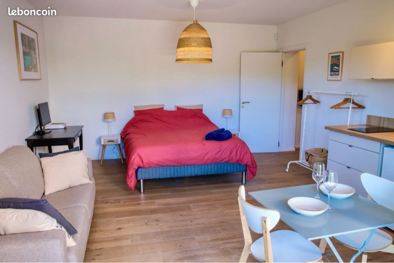 Maison à louer, 30m², Cassis
