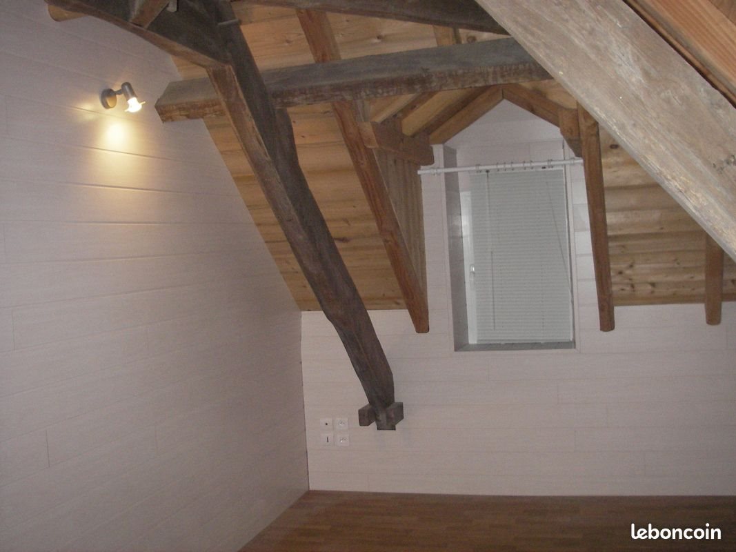 Appartement à louer, 110m², Allassac