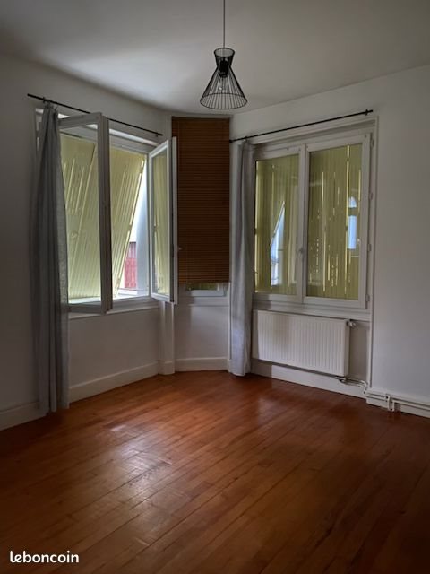 Appartement à louer, 40m², Châtel-Guyon