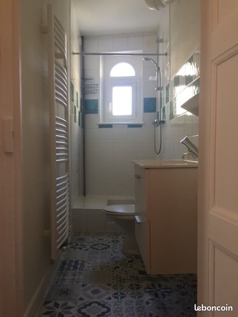 Appartement à louer, 40m², Châtel-Guyon