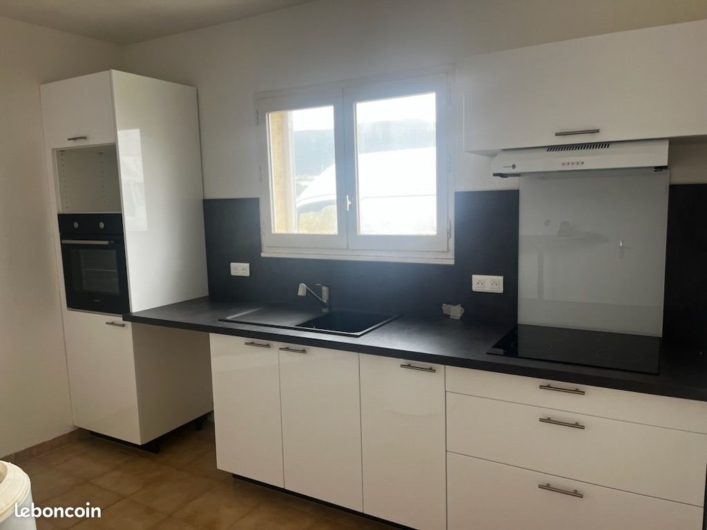 Maison à louer, 50m², Lucciana