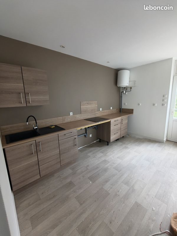Maison à louer, 55m², Gond-Pontouvre