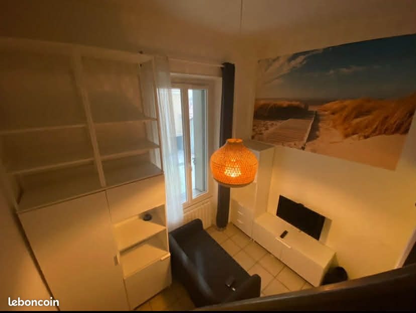 Appartement à louer, 20m², Marseille 1er