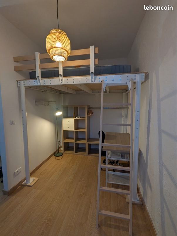 Appartement à louer, 18m², Marseille 5ème