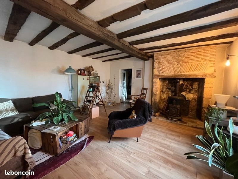 Maison à vendre, 117m², Saint-Martial-d'Artenset