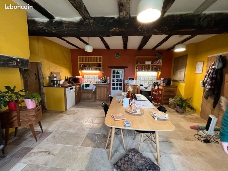 Maison à vendre, 117m², Saint-Martial-d'Artenset