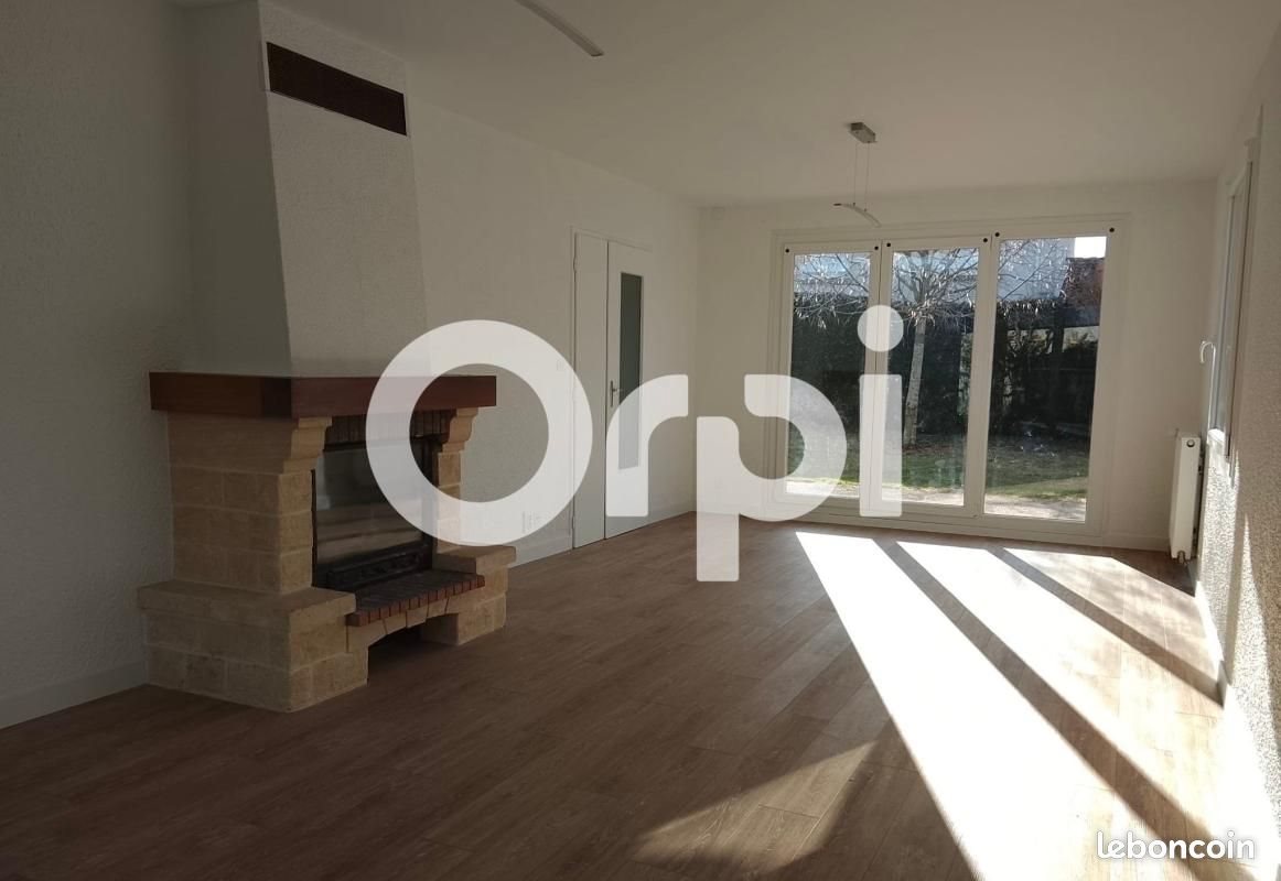 Maison à louer, 121m², Rives