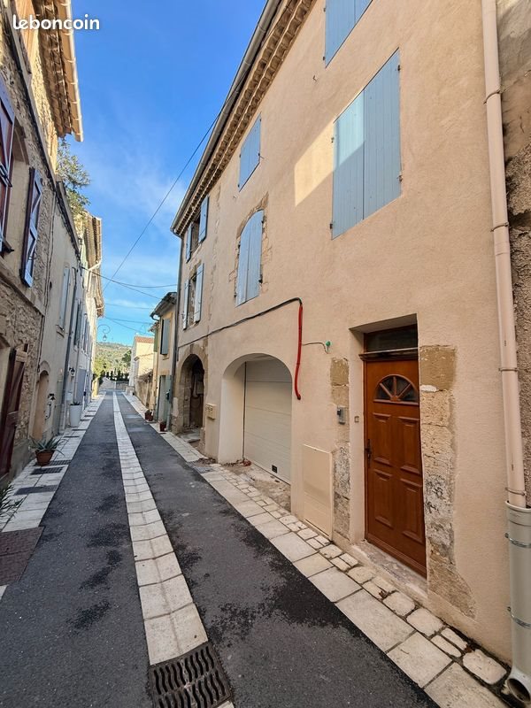 Appartement à vendre, 120m², Eyguières