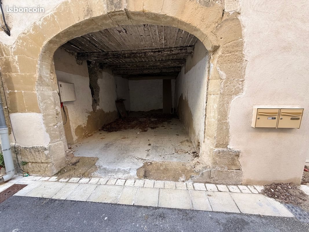 Appartement à vendre, 120m², Eyguières