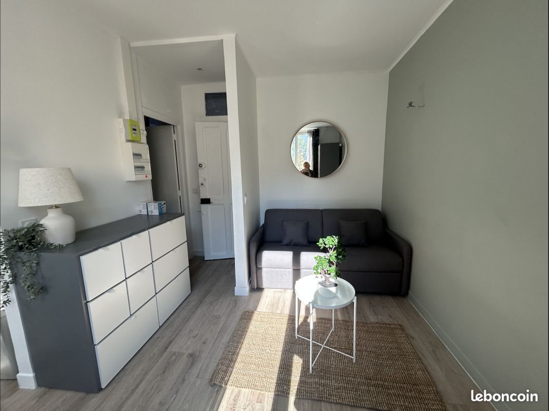 Appartement à louer, 17m², Paris 17ème