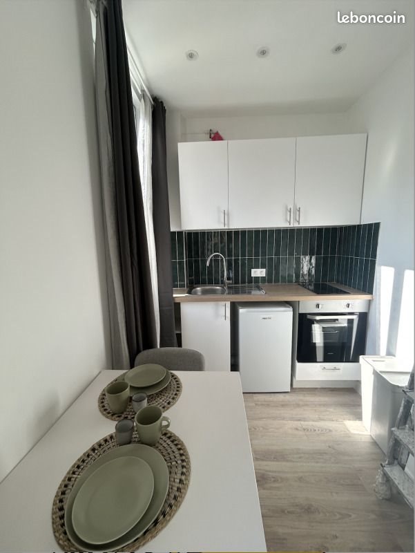 Appartement à louer, 17m², Paris 17ème