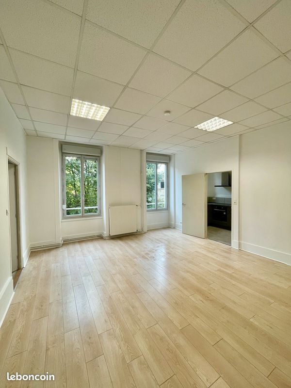 Appartement à louer, 80m², Lons-le-Saunier
