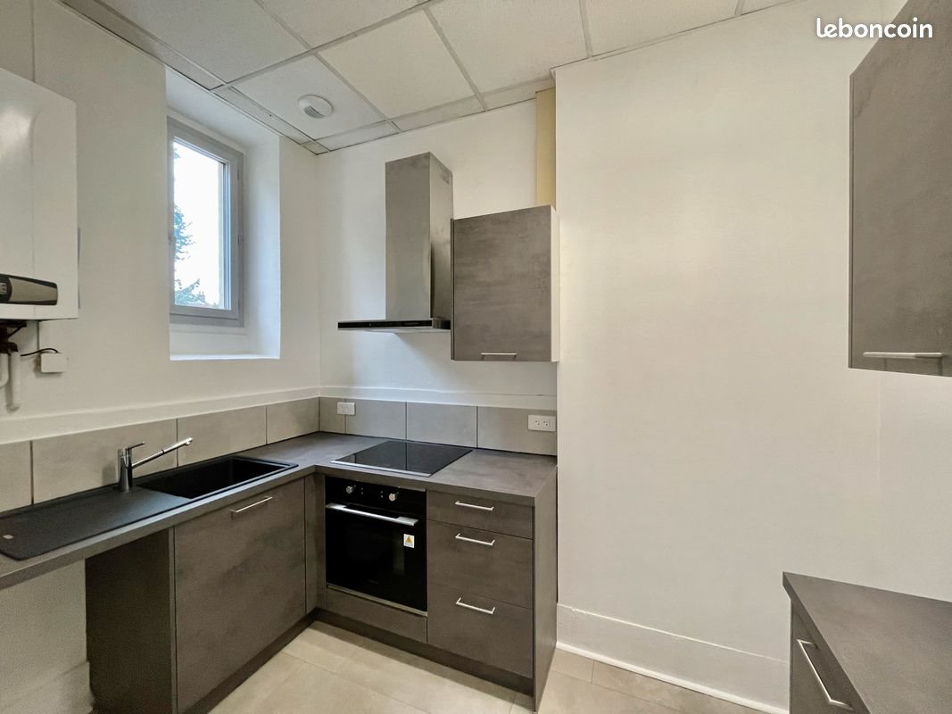 Appartement à louer, 80m², Lons-le-Saunier
