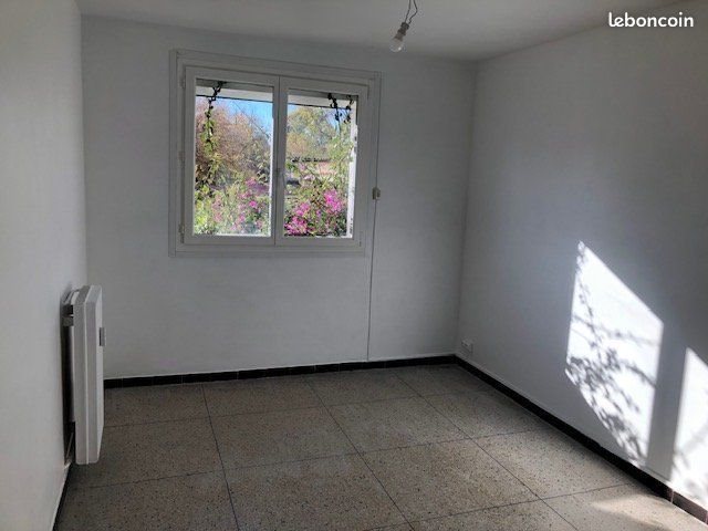 Appartement à louer, 90m², Marseille 5ème