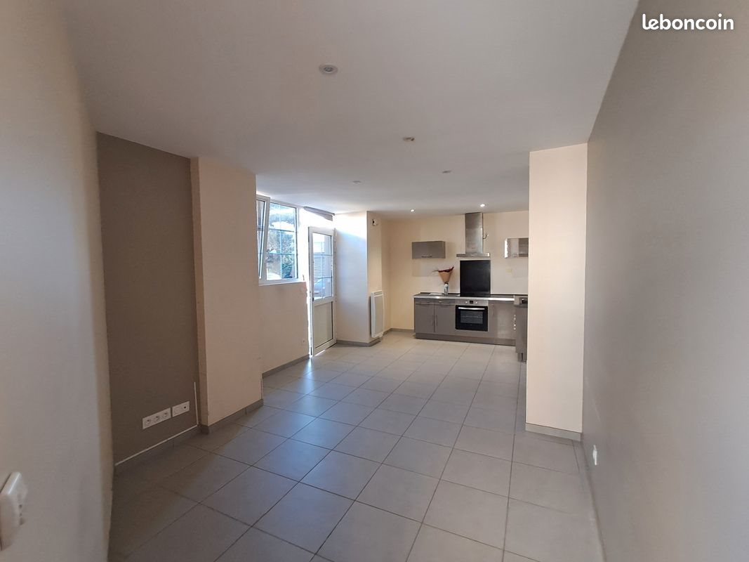 Appartement à louer, 50m², Viré