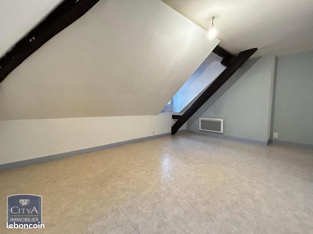 Appartement à louer, 45m², Brive-la-Gaillarde