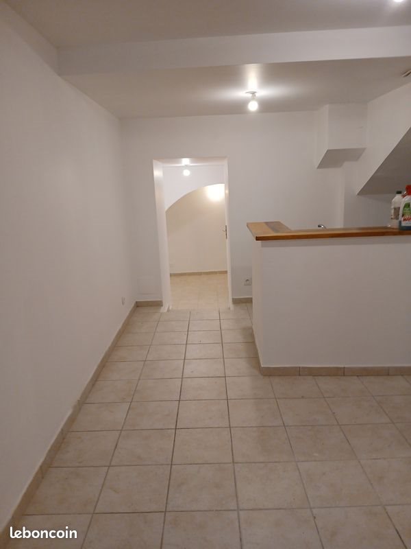 Appartement à louer, 26m², Callian