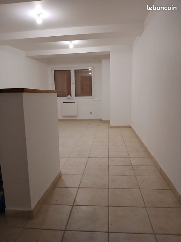 Appartement à louer, 26m², Callian