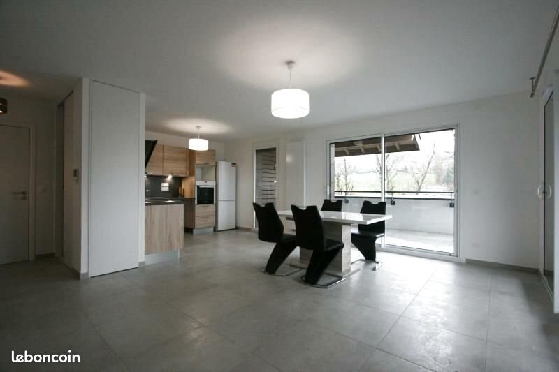 Appartement à louer, 68m², Poisy