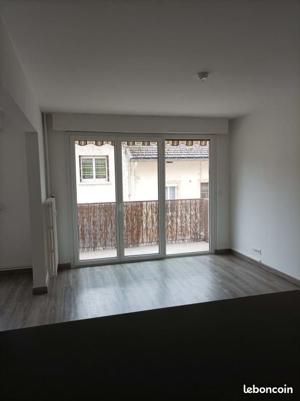 Appartement à louer, 73m², Saint-Claude