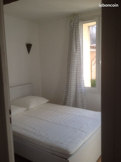 Appartement à louer, 30m², Trets