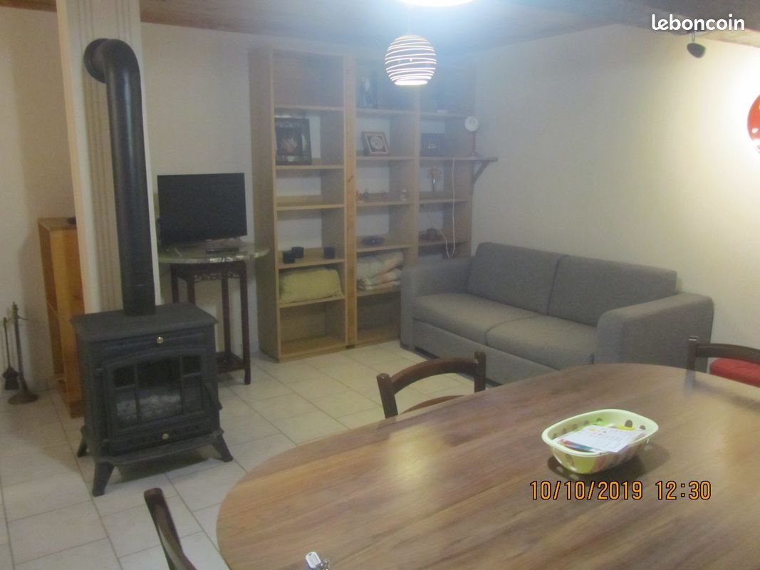 Appartement à louer, 55m², Pailhès