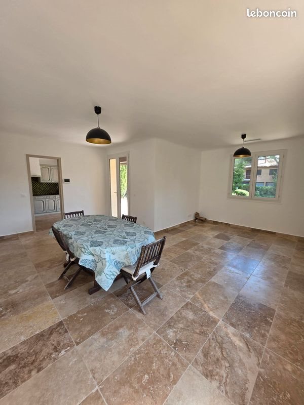 Maison à louer, 100m², Gardanne
