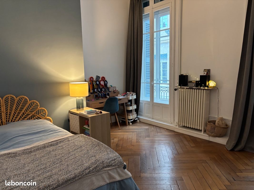 Appartement à vendre, 196m², Saint-Etienne