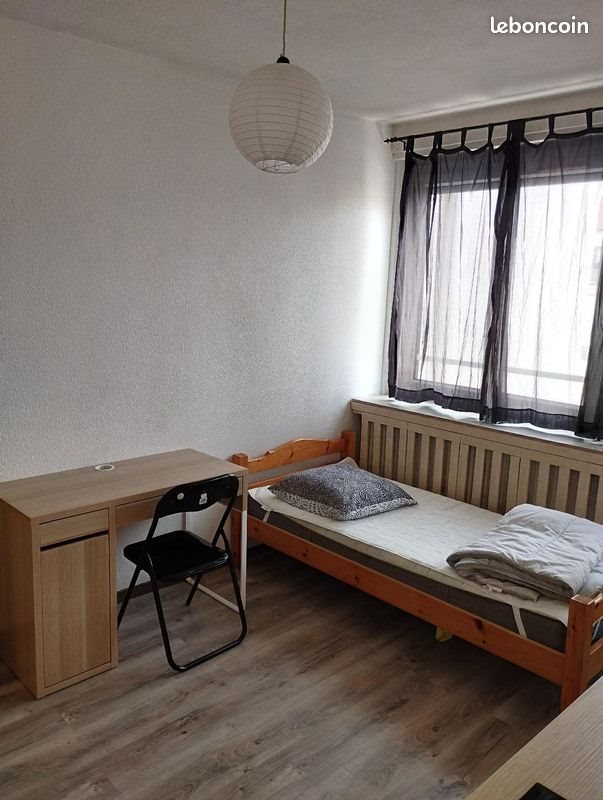 Appartement à louer, 1m², Saint-Etienne