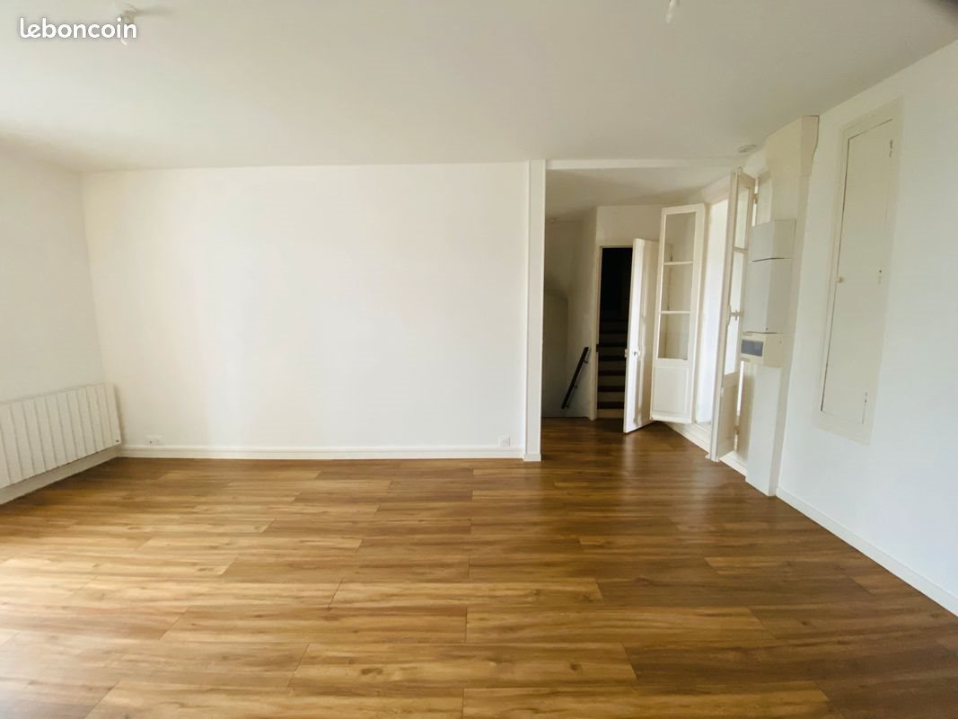 Appartement à louer, 65m², Mantes-la-Ville