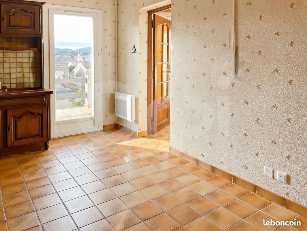 Appartement à louer, 127m², La Crau