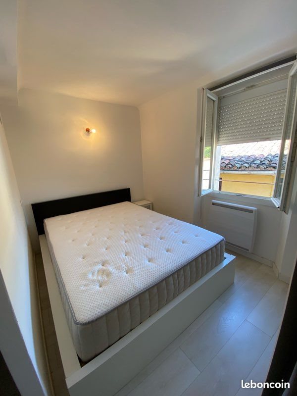 Appartement à louer, 32m², Solliès-Toucas
