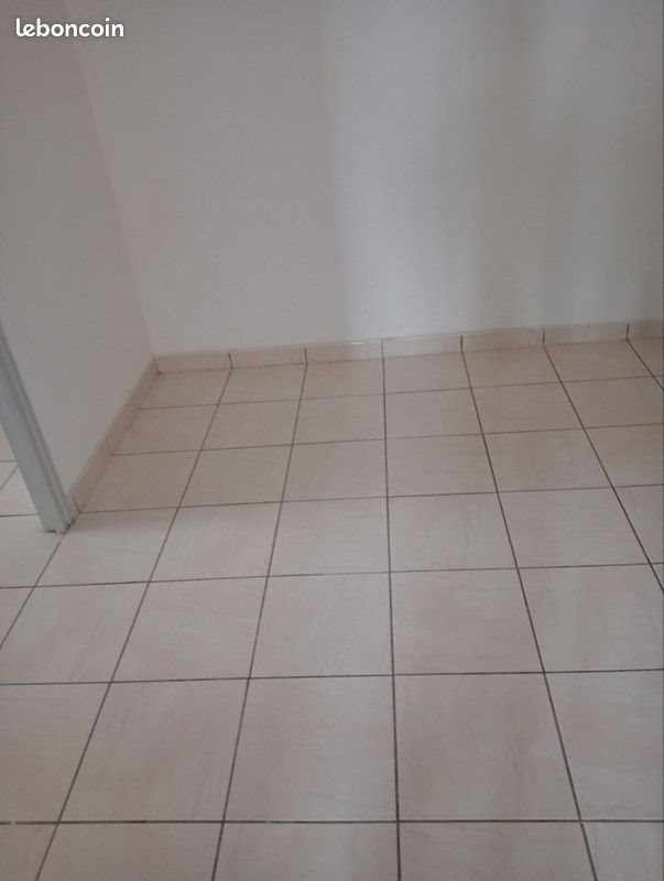 Appartement à louer, NaNm², Ploërmel