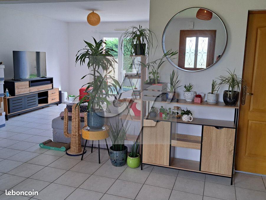 Maison à louer, 118m², Grandchamps-des-Fontaines