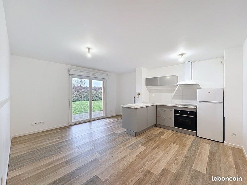 Appartement à louer, 40m², Yffiniac