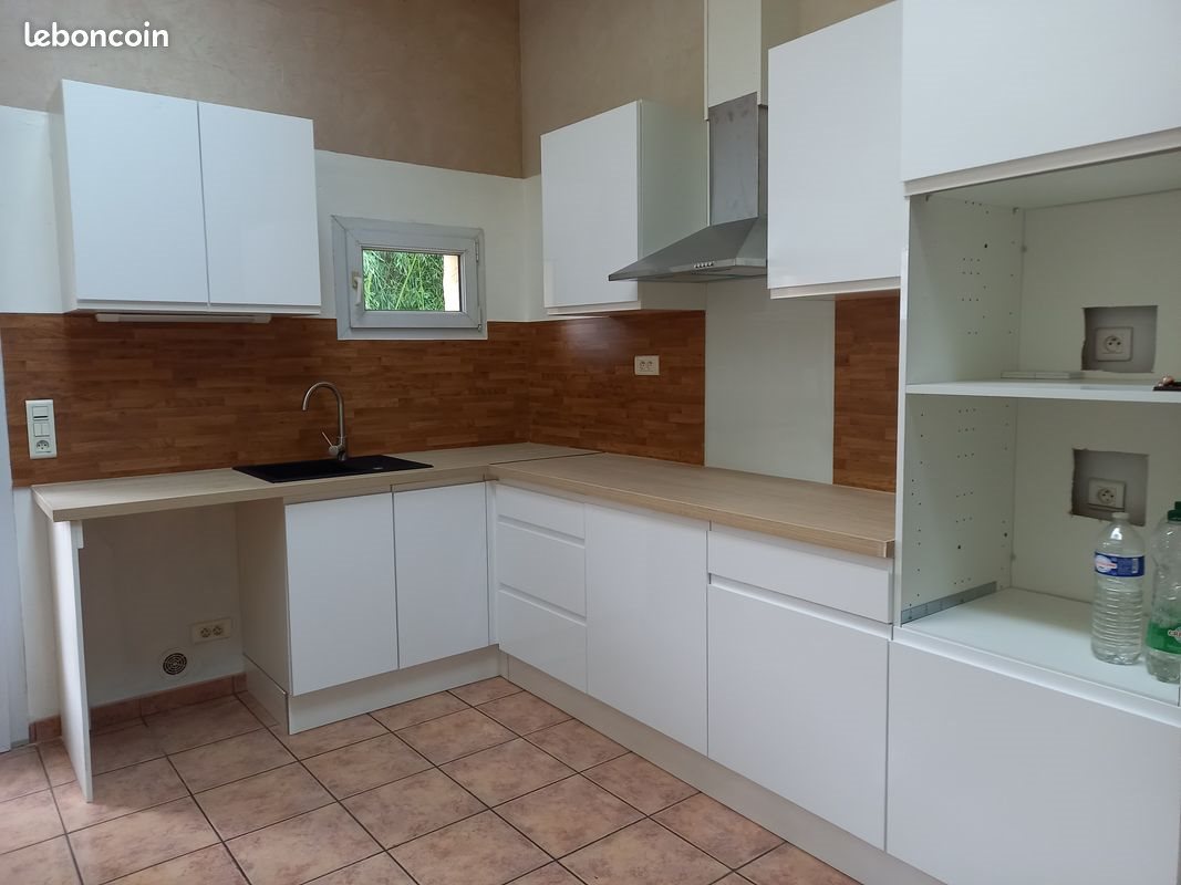 Maison à louer, 110m², Saint-Caprais-de-Bordeaux