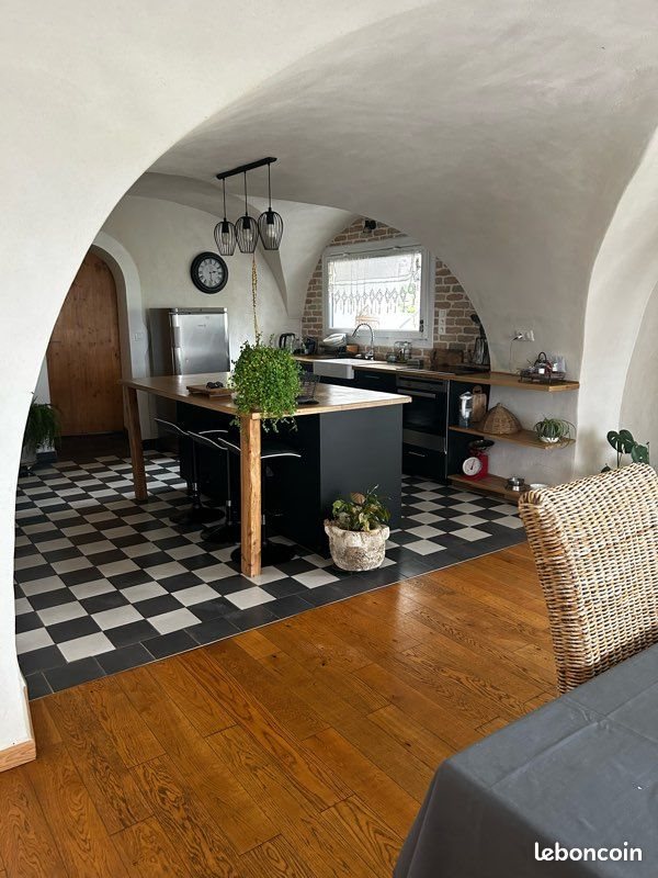 Maison à vendre, 200m², Vaumeilh