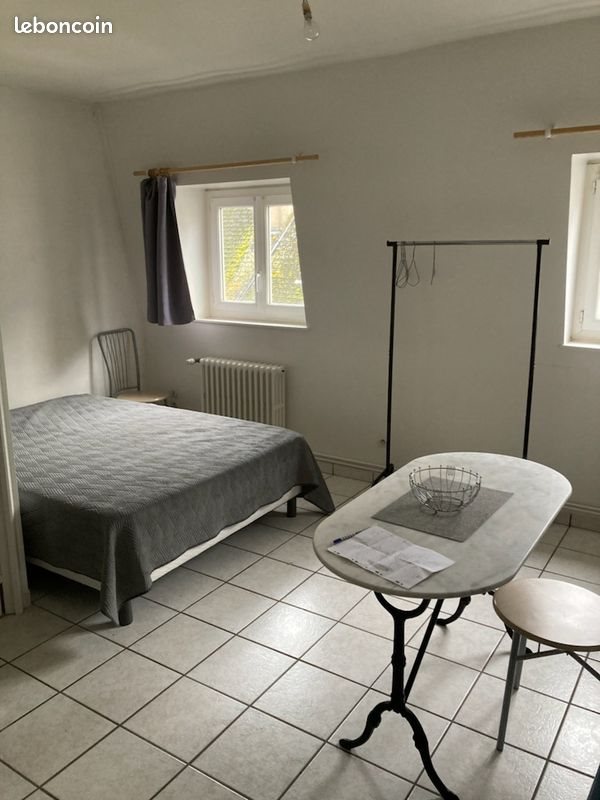Appartement à louer, 18m², Issoudun