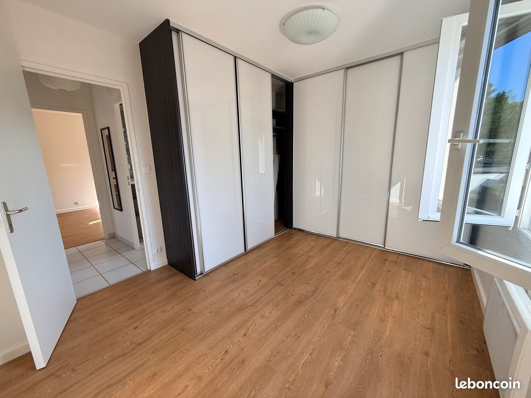 Appartement à louer, 70m², Royan