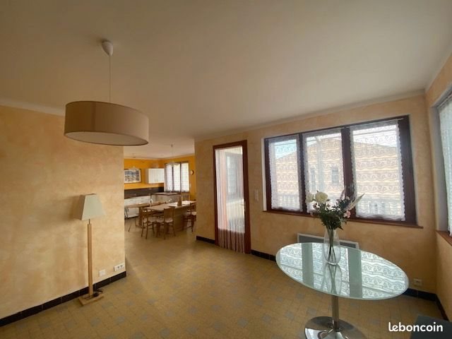 Appartement à louer, 110m², Oraison