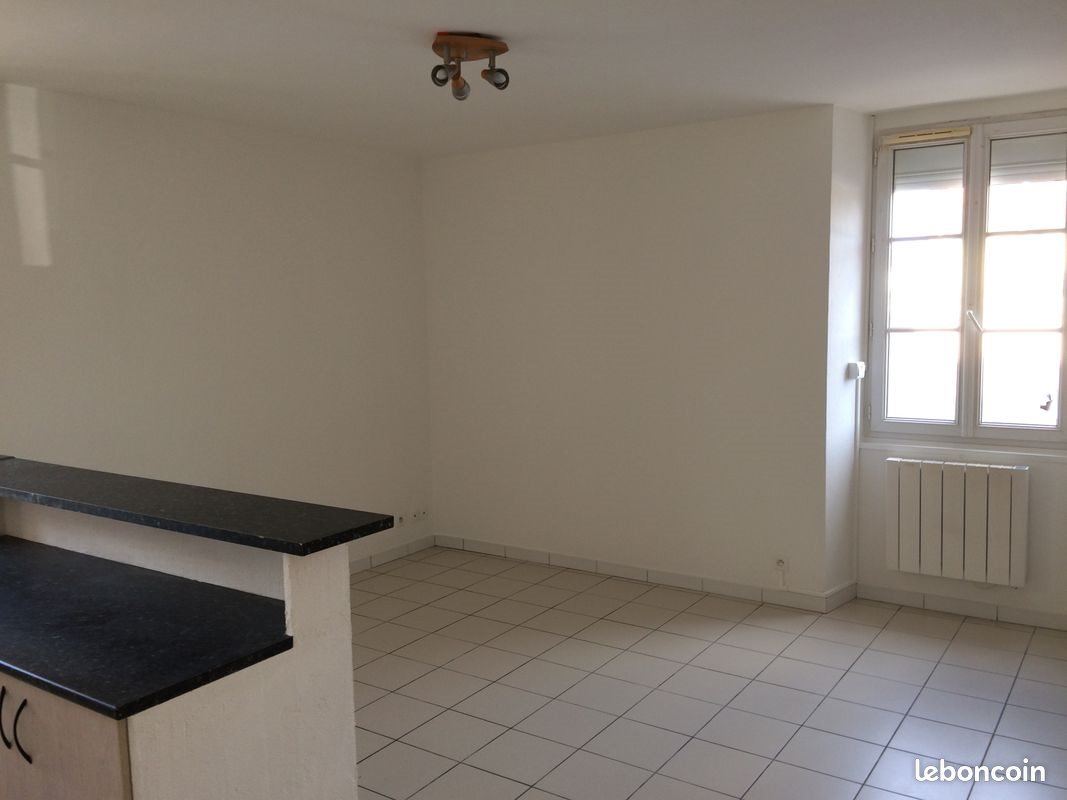 Appartement à louer, 47m², Idron
