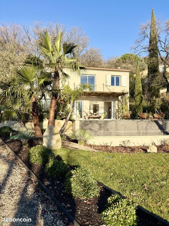 Maison à vendre, 185m², Rochefort-du-Gard