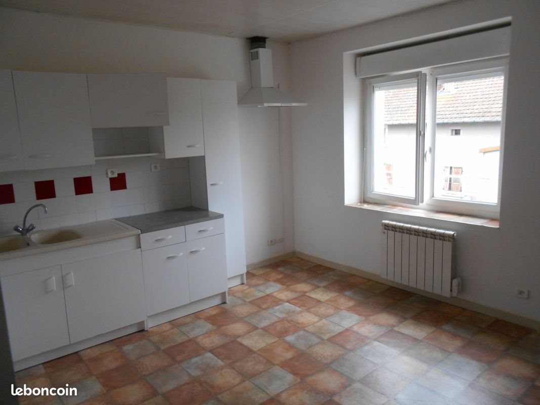 Appartement à louer, 62m², Malrevers